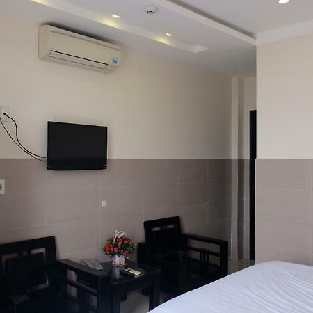 Khue My Hotel Danang Exterior photo